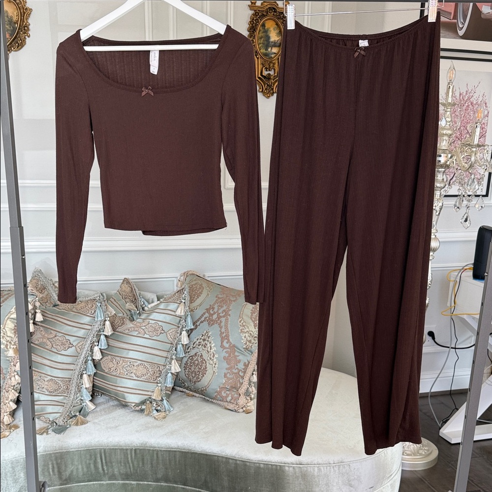 Auden Chocolate Brown Lounge Set size SM